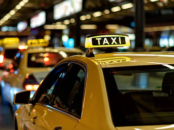 Taxi em